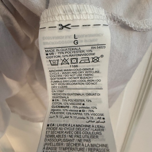 Old Navy Womens Tank Top Size L Camouflage Fearless Graphic Sleeveless Shirt - Picture 2 of 3